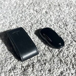 Tesla Model S Key Fob with leather case